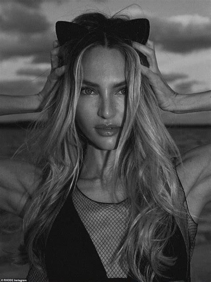 Brielle Biermann Stuns In A Tiny Bikini While Holding A Snake In Hot New Beach Pics