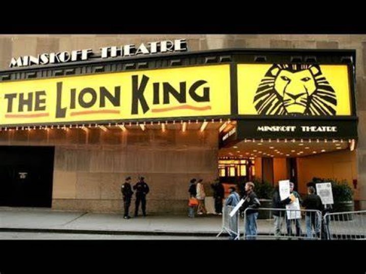 Broadway Goes Dark Due To Coronavirus: ‘Moulin Rouge’ & 30 More Shows To Close For 4-6 Weeks