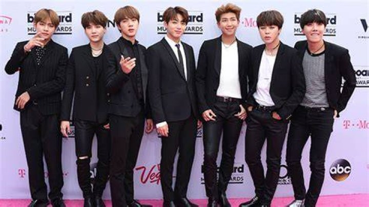BTS’ Suga Undergoes Shoulder Surgery & ARMY Sends Love As He Recovers: ‘Get Well Soon Yoongi’