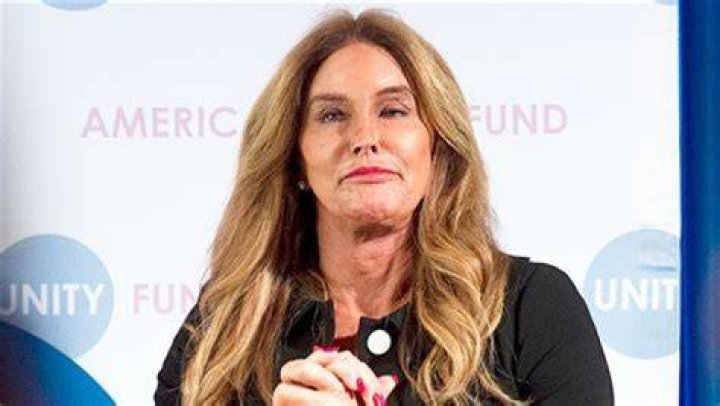 Caitlyn Jenner At Her Mother’s Memorial: Photos – Hollywood Life