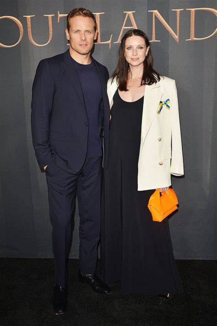 Caitriona Balfe & Sam Heughan Reunite At ‘Outlander’ Season 6 Premiere – Hollywood Life