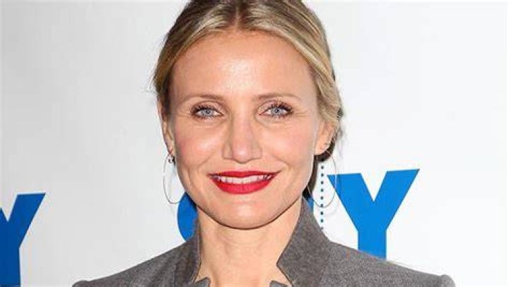 Cameron Diaz’s 1st Photos With Jamie Foxx On ‘Back In Action’ Set – Hollywood Life