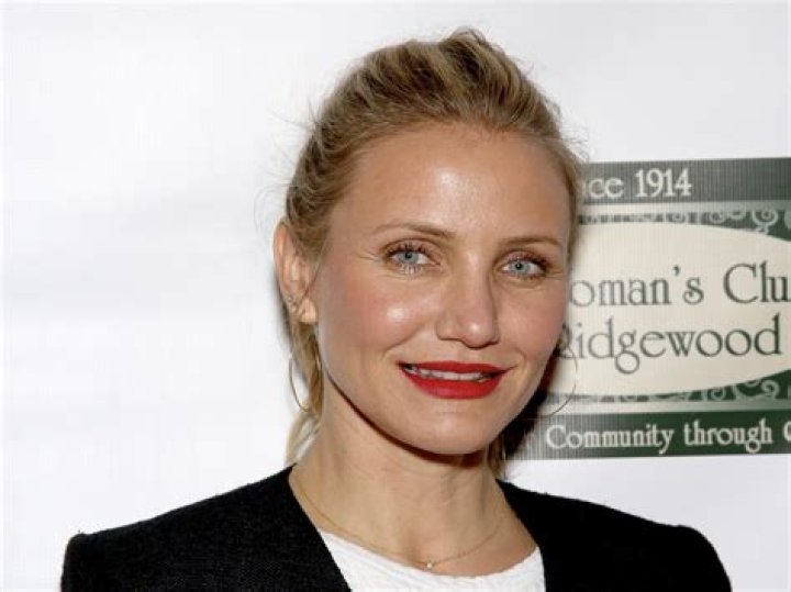 Cameron Diaz’s Simple Beauty Routine Includes This Gentle Retinol