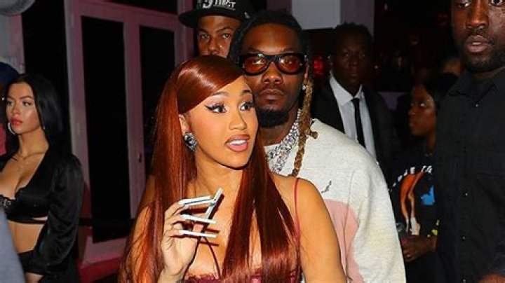 Cardi B Asked Fans To Throw Water On Her Before Microphone Incident – Hollywood Life