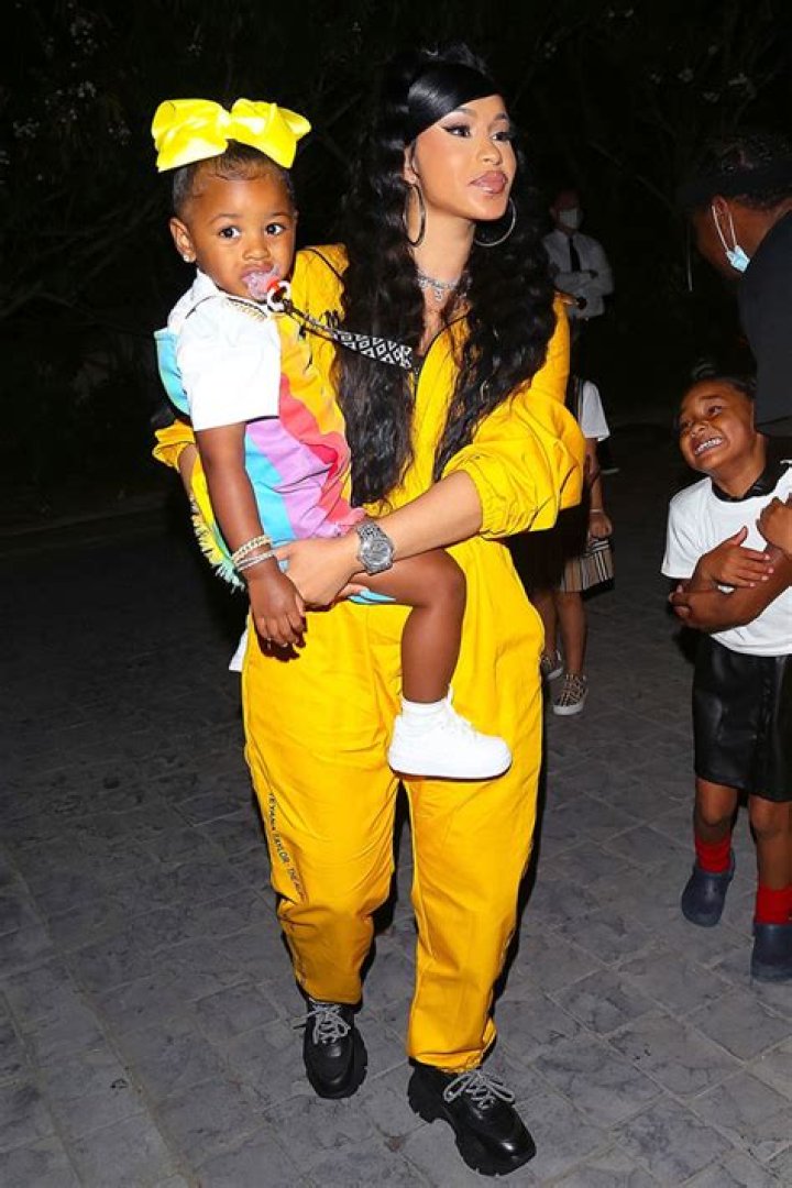 Cardi B & Kulture Wear Her Matching Reebok Sneakers & Black Outfits – Hollywood Life