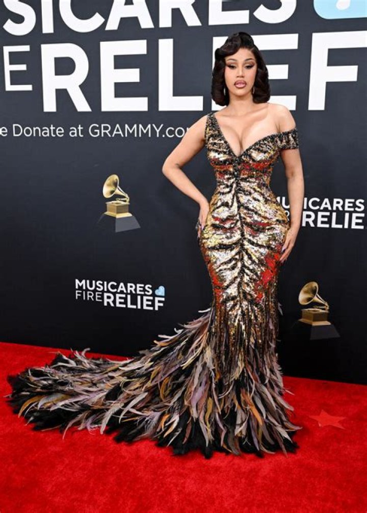 Cardi B’s Outfit At Billboard Awards 2019 — See Her Look – Hollywood Life