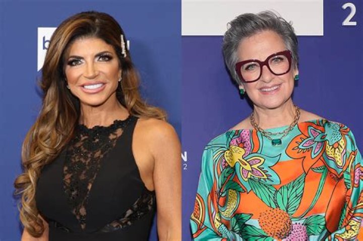 Caroline Manzo ‘Open’ To Returning To ‘RHONJ’: She Feels She Could Handle Face-Off With Teresa