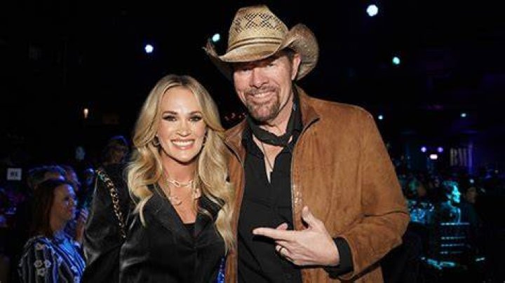 Carrie Underwood, Reba McEntire, Brett Favre, & More Stars Honor Toby Keith After His Death at 62