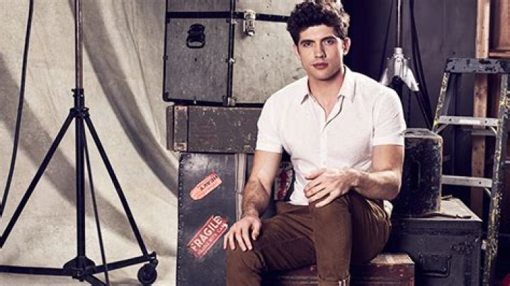 Carter Jenkins Spills Scoop on Raige – Hollywood Life