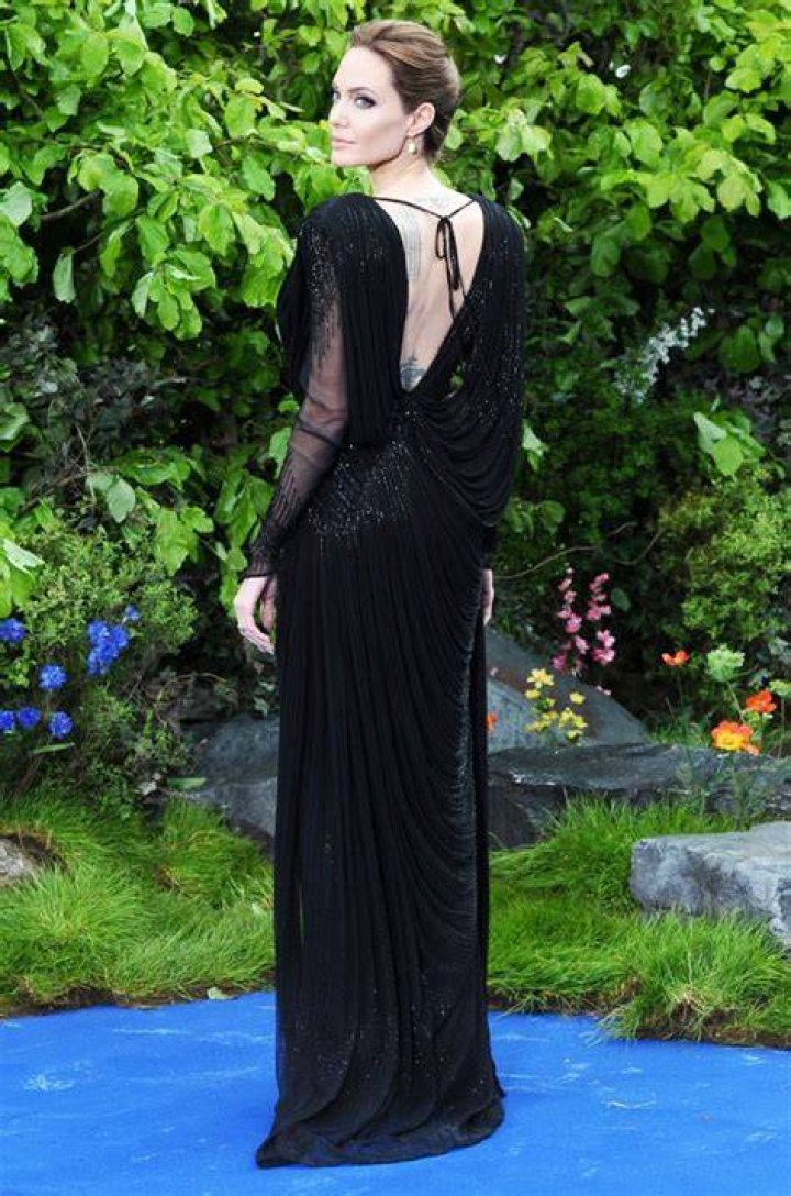 Celebrities Wearing All Black: Photos – Hollywood Life