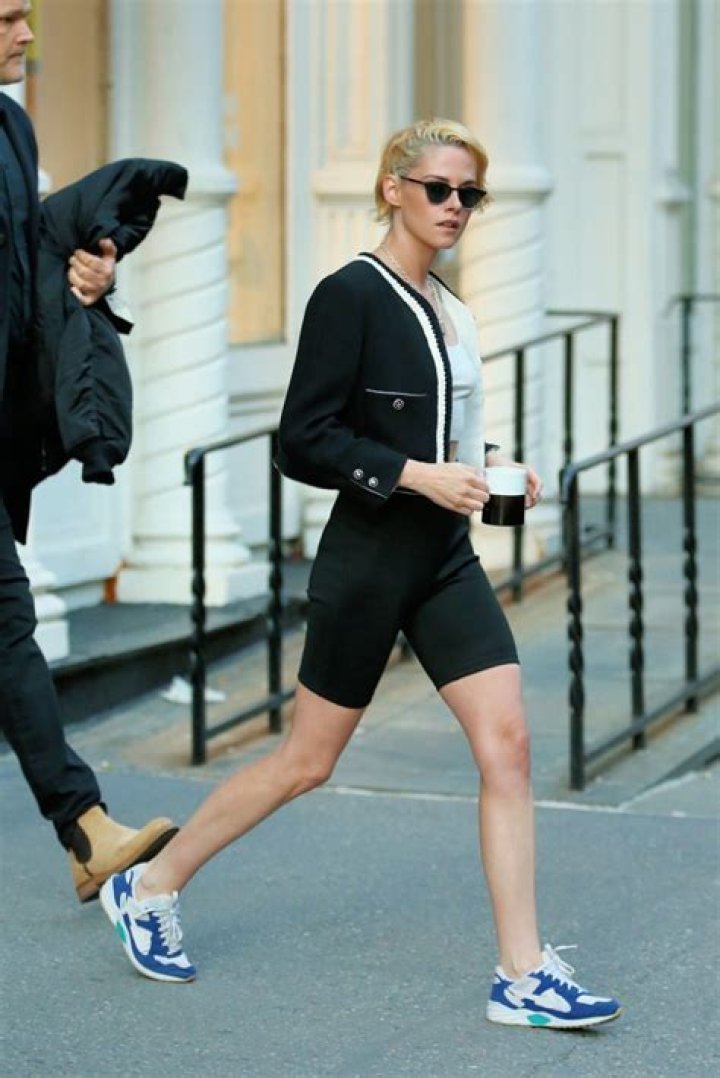 Celebrities Wearing Bike Shorts: Pics – Hollywood Life