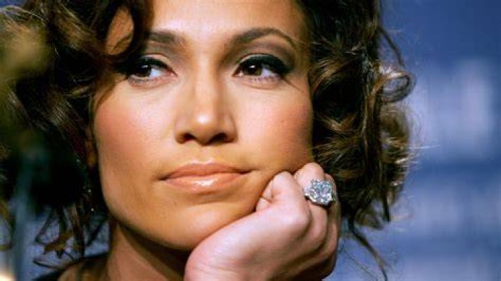Celebrity Engagement Rings Of 2019: Jennifer Lopez & More Show Off Gorgeous Diamonds