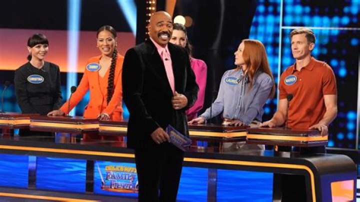 ‘Celebrity Family Feud’ — Photos Of The Show – Hollywood Life