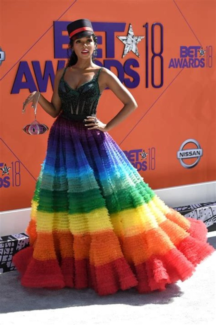 Celebs Wearing Rainbow Dresses: Photos – Hollywood Life