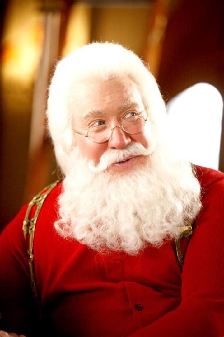 Celebs Who’ve Played Santa Claus: Photos – Hollywood Life