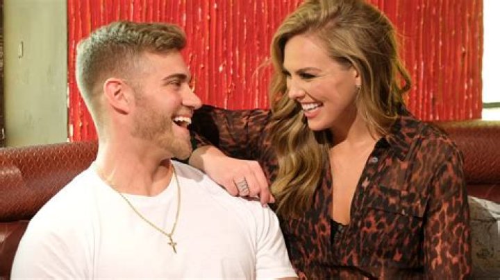 Chris Harrison Reveals Peter & Hannah’s Tearful ‘Bachelor’ Talk Wasn’t ‘Supposed To Happen’