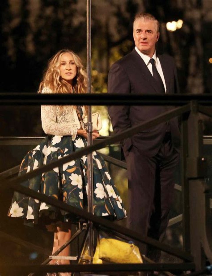 Chris Noth Gushes Over Sarah Jessica Parker As They Wrap ‘SATC’ Revival — Photo