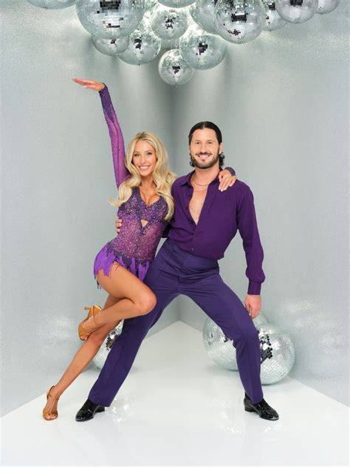 Christie Brinkley Reveals She Broke Her Arm ‘Into 1,000 Pieces’ Before Pulling Out Of ‘DWTS’