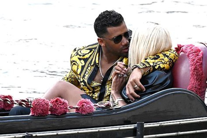 Ciara Rocks Leather Mini Dress As She & Russell Wilson Kiss On Romantic Gondola Ride In Venice