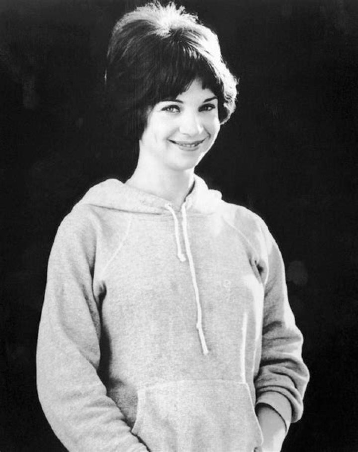 Cindy Williams’ Life In Photos – Hollywood Life