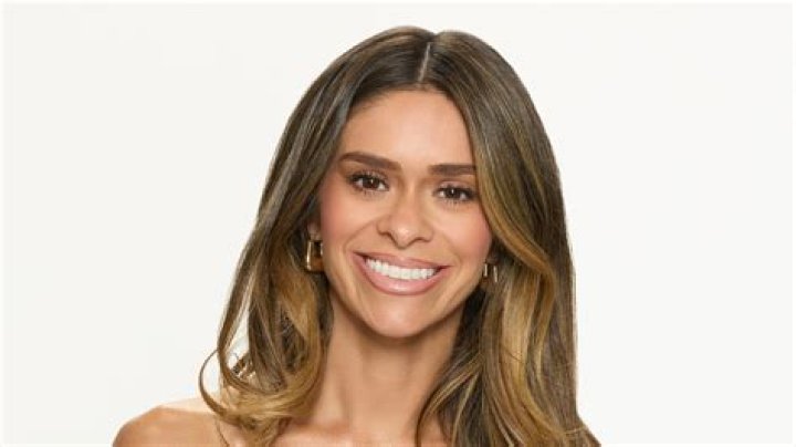 Clare Crawley Flaunts Her Ring After ‘Blowing Up’ The ‘Bachelorette’: I’m ‘Excited’ To Get Married