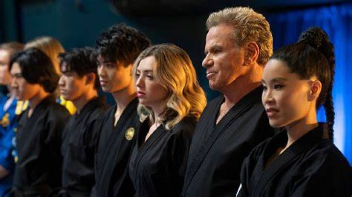‘Cobra Kai’ EPs Reflect On Season 2’s ‘Showstopper’ Finale & The Important Return Of Sensei Kreese