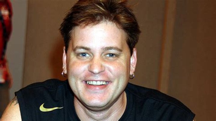 Corey Haim News, Photos & More – Hollywood Life
