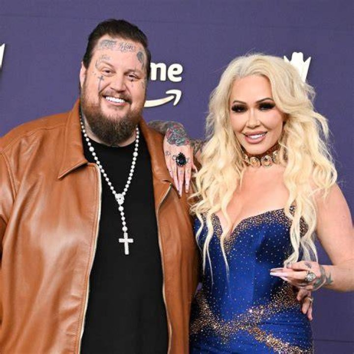 Couple’s Divorcing After 4 Years – Hollywood Life