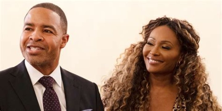 Cynthia Bailey & Mike Hill ‘Wrote Their Own Vows’ For Romantic Georgia Wedding: ‘She Spoke From The Heart’