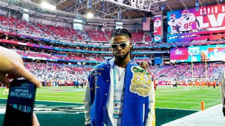 Damar Hamlin Attends Super Bowl 2023 After Cardiac Arrest – Hollywood Life