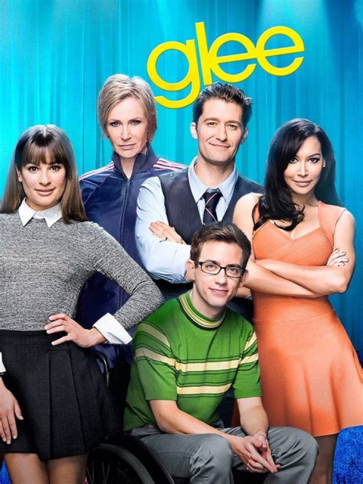 Darren Criss, Dianna Agron & More Of The ‘Glee’ Cast Reunite & Gleeks Are Thrilled – Cute Pic