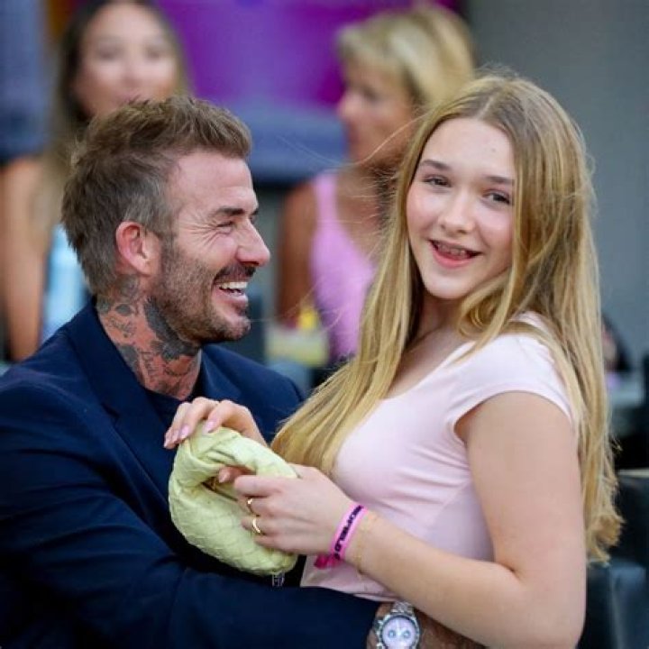 David Beckham’s Daughter, 10, Wears Dress & Sneakers Out in Italy – Hollywood Life