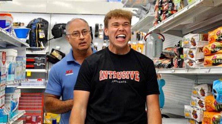 David Eason Screaming In Video, Telling Someone To ‘Die’ — Watch – Hollywood Life