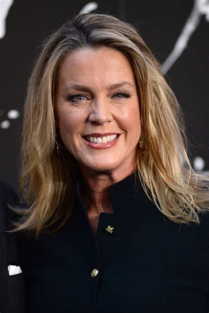 Deborah Norville — PHOTOS – Hollywood Life