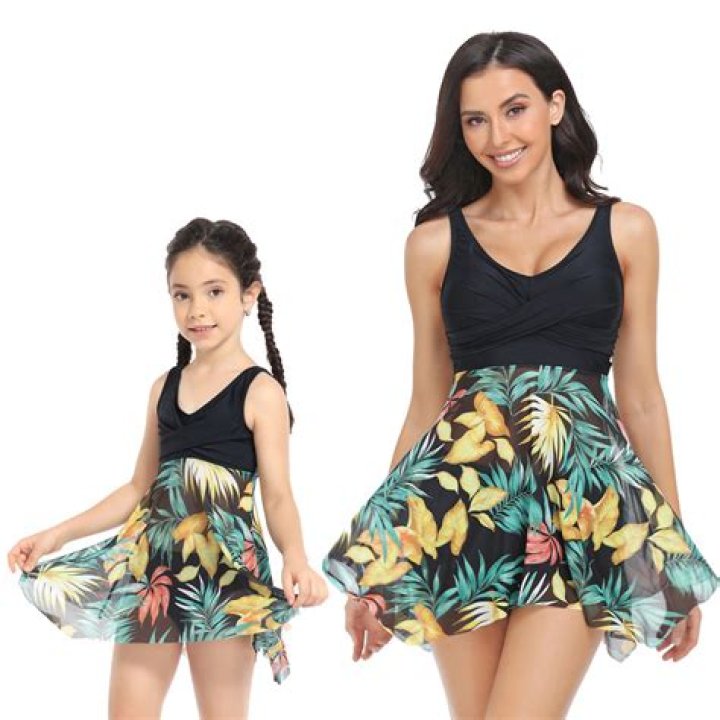 Demi Moore, 58, & Her 3 Daughters Rock Matching One-Piece Swimsuits For New Campaign
