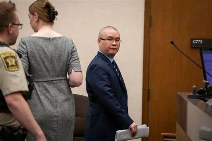 Derek Chauvin & George Floyd’s Ex Colleague Claims The Men ‘Bumped Heads’ As Co-Workers