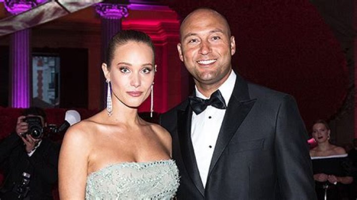 Derek & Hannah Jeter: 1st Pic Of Their Adorable Baby Daughter, Bella Raine, 9 Mos., Revealed