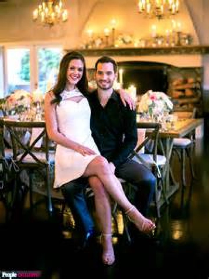 Desiree Hartsock & Chris Siegfried Pictures — See The Married Couple – Hollywood Life
