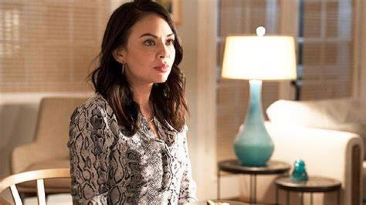 Did Alex & Mary Drake Escape Mona’s Dollhouse? – Hollywood Life