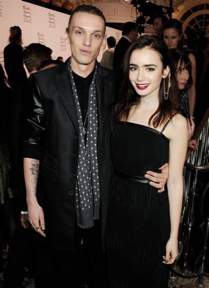 Did Jamie Campbell & Lily Collins Break Up Again? — See Her Cryptic Instagram – Hollywood Life