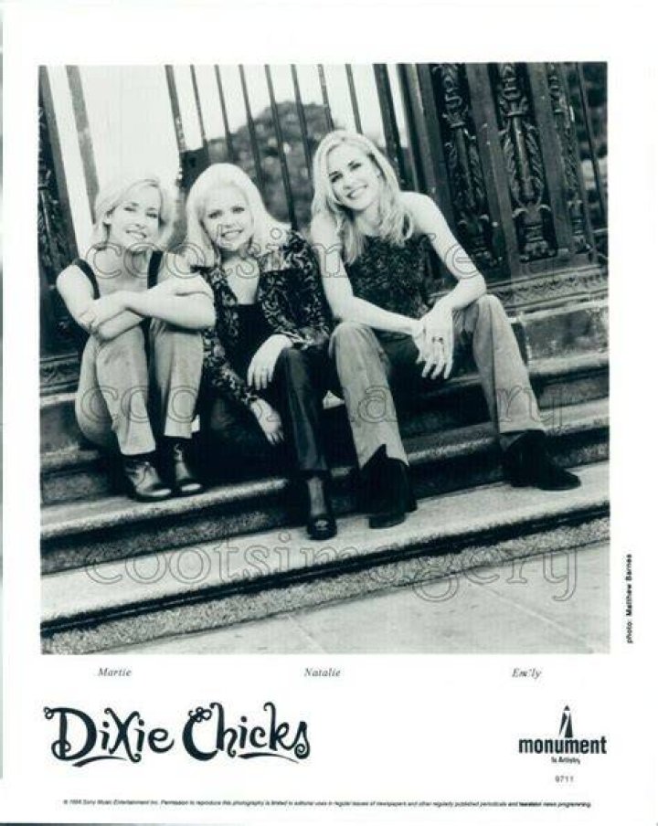 Dixie Chicks — Photos Of The Band – Hollywood Life