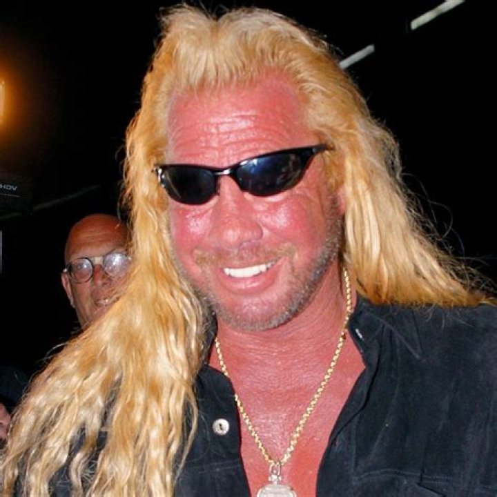 Dog The Bounty Hunter Dances Shirtless In Fathers Day Video – Hollywood Life