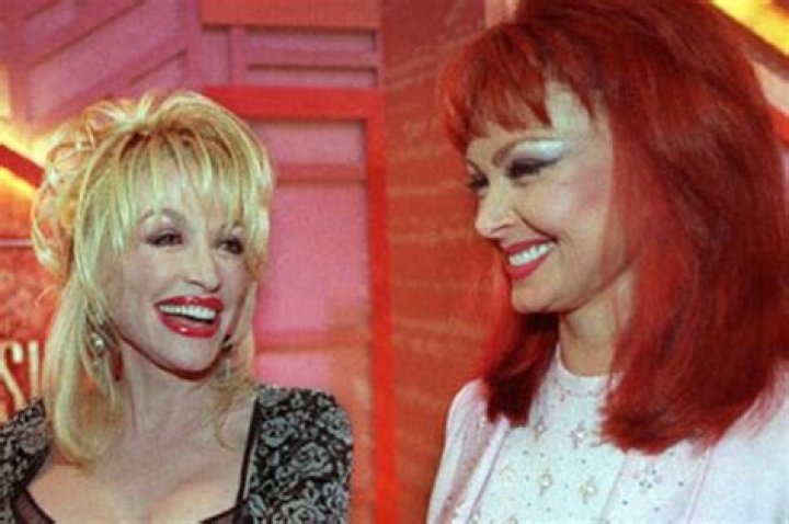 Dolly Parton Mourns Naomi Judd After Singer’s Tragic Death: ‘We Were Very Similar’