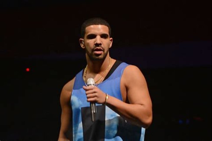 Drake Posts Video Of Son Talking – Hollywood Life