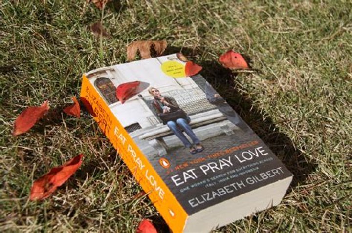 Elizabeth Gilbert: Pictures Of The ‘Eat, Pray, Love’ Author