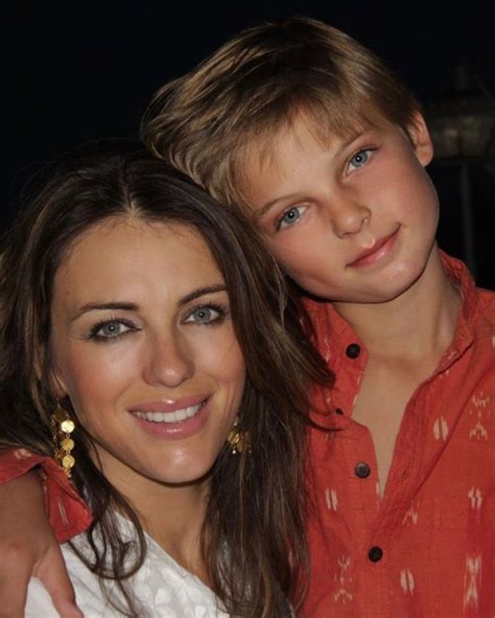 Elizabeth Hurley’s Lookalike Son Damian, 20, Snuggles Up To Bikini Clad Brunette: Photos