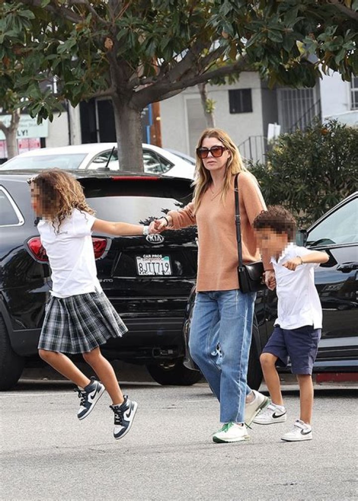 Ellen Pompeo & Her Kids Seen Los Angeles: Photos – Hollywood Life