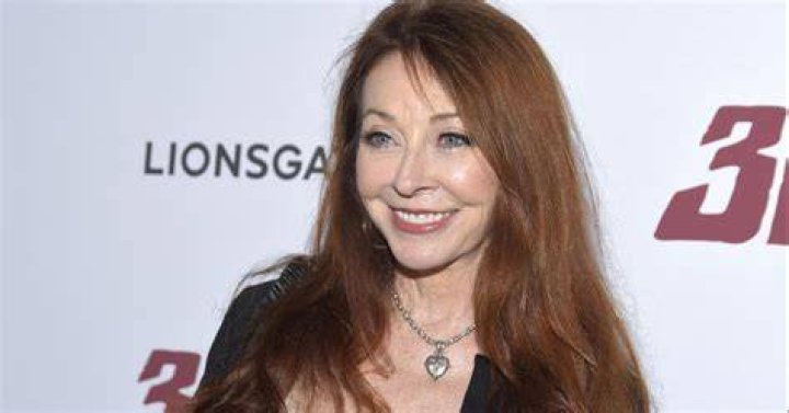 Elvira Officially Comes Out & Reveals 19-Year Relationship With Another Woman