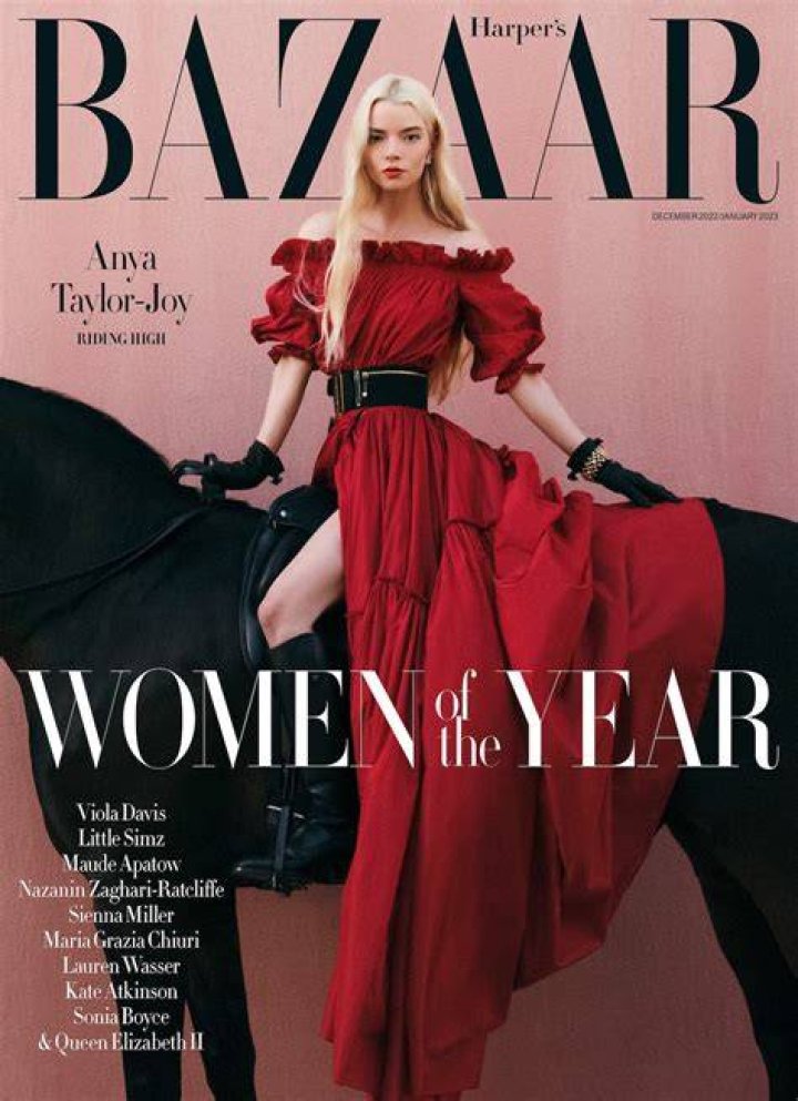 Emily Ratajkowski’s Armpit Hair in ‘Harper’s BAZAAR’ — New Pics – Hollywood Life