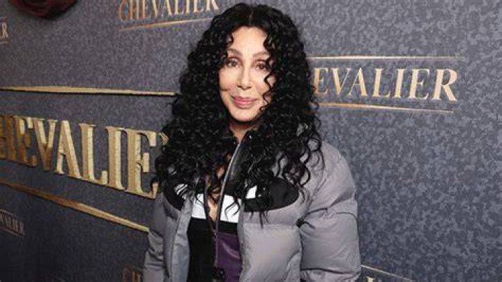 Everything To Know About ‘Cher Christmas’ – Hollywood Life